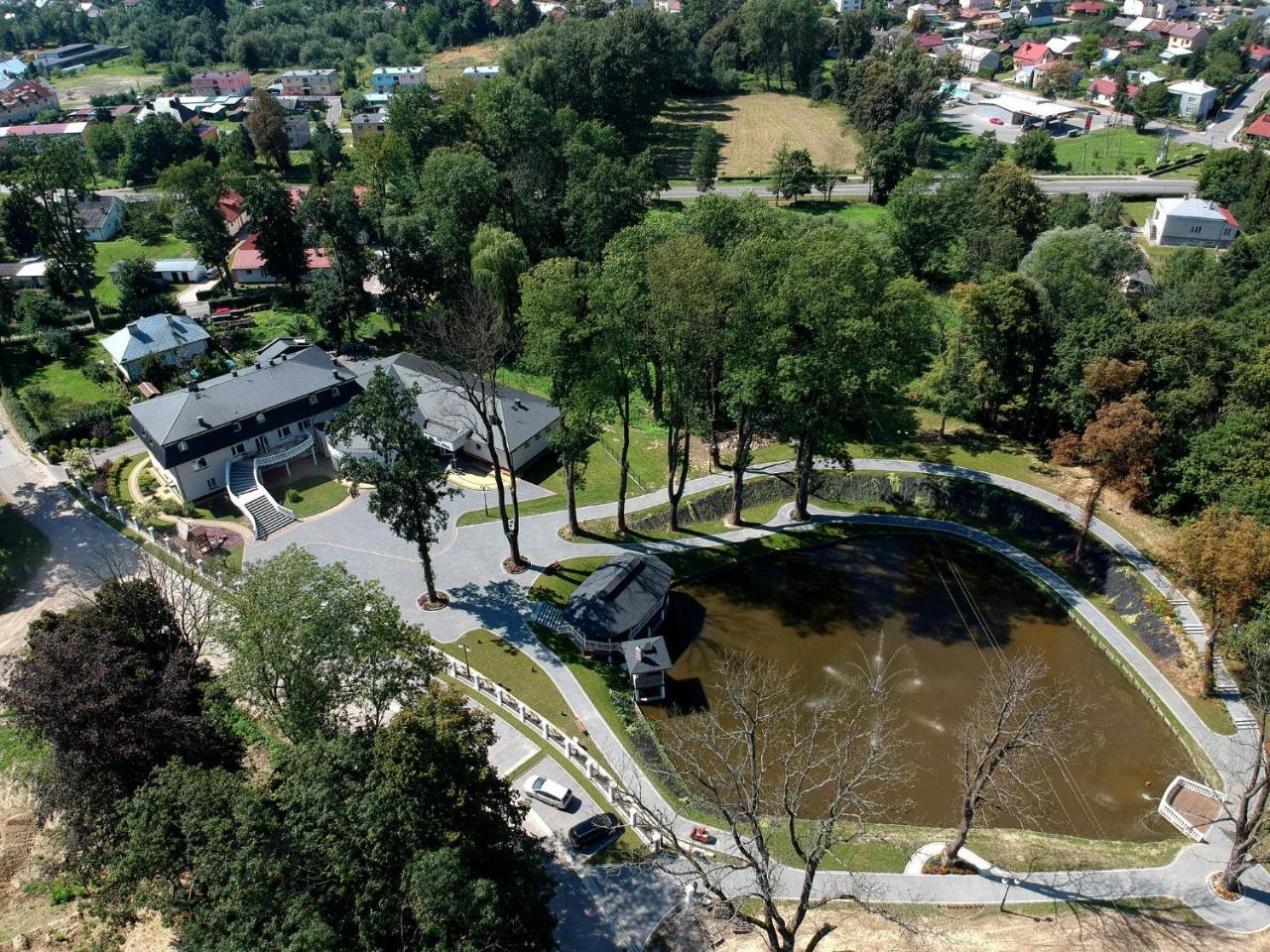 Pod Ksiecia Gorka Hotel Oleszyce Exterior photo
